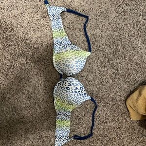 Victoria secret push up bra